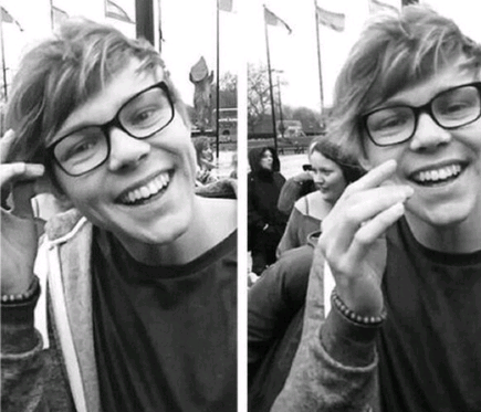 dgv1030's tweet photo. my mom just told me ashton looks rlly cute when he wears glasses SHE UNDERSTANDS https://t.co/XIbt36u1wJ