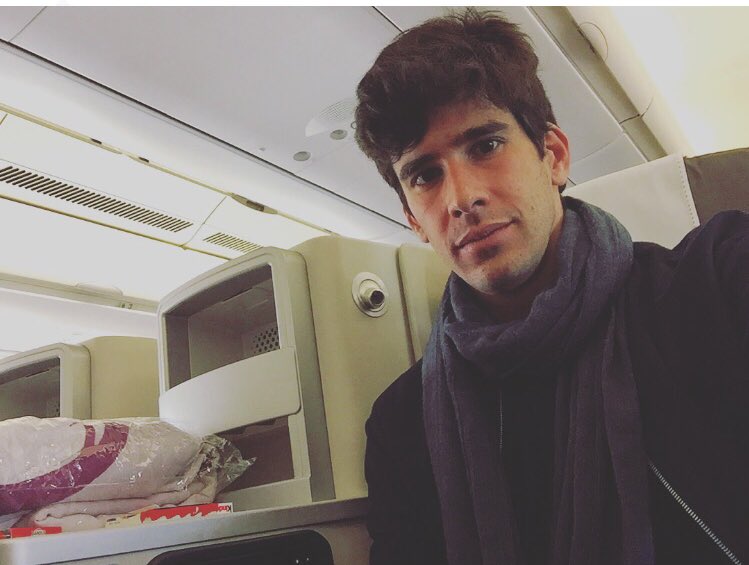 alopezsimon's tweet photo. A punto de despergar rumbo a Cali. Gracias a @Iberia por el trato. 
Os deseo a todos una Feliz Navidad! https://t.co/x2ZixzNCwQ