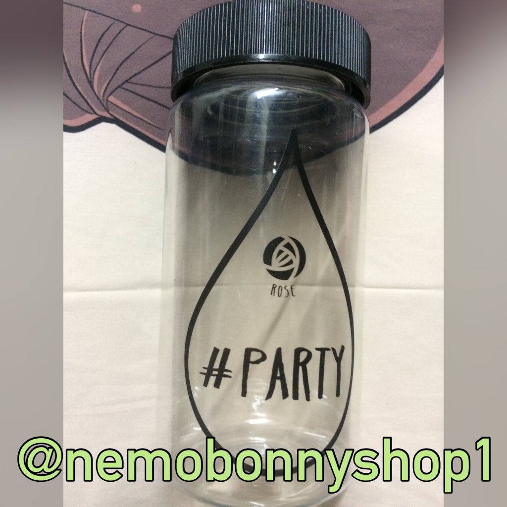 (พร้อมส่ง) กระบอกน้ำ PARTY #snsd 300฿ <a href="/REverything_RT/">RT EVERYTHING</a> @smkorea_rt <a href="/whipcreamisgood/">ขายของสาวๆSNSD</a> <a href="/SMTown_SNSD/">Girls' Generation</a> plz.RT