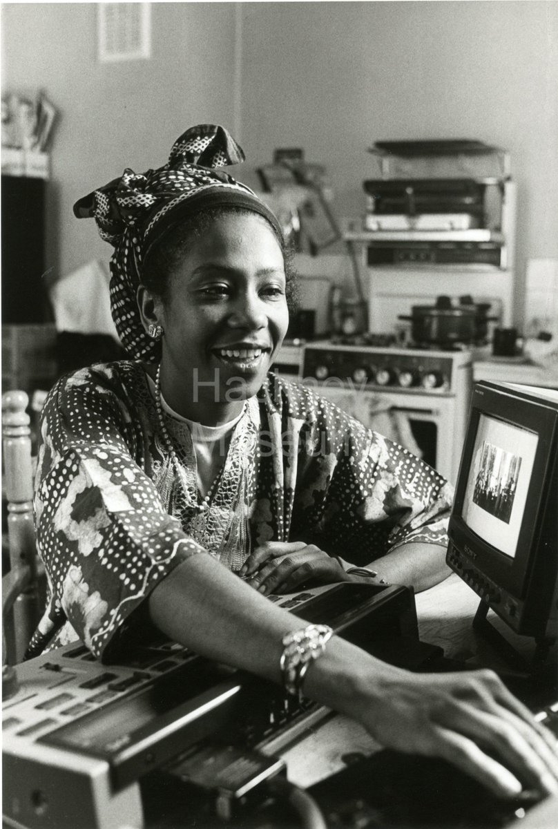 HackneyMuseum's tweet photo. Great example of #HackneyStyle in our collection. #AfricanThreads exhibition open to 23 Jan https://t.co/OcgCgYKx9r https://t.co/Yn86zwVCja