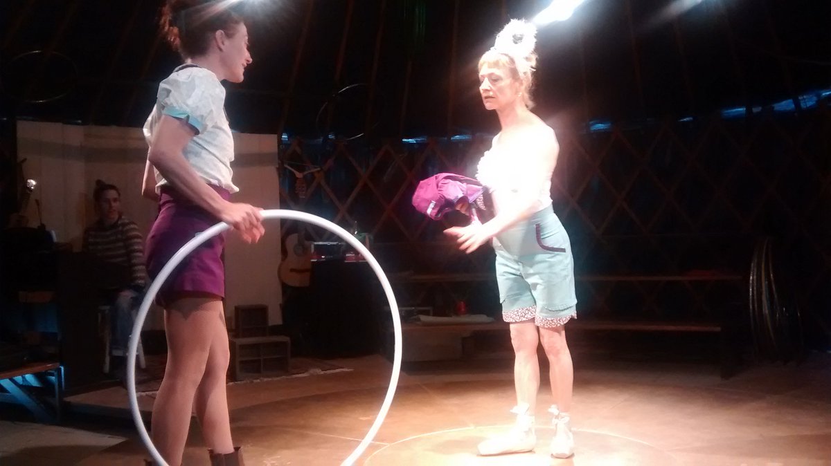 Teatralnet tweet media