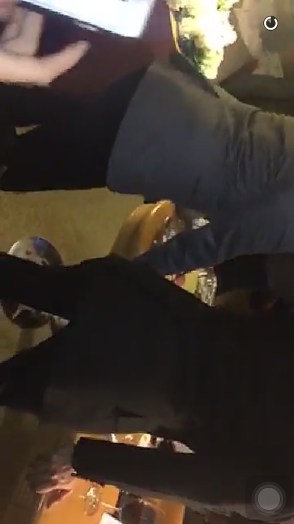 SAMC_fandom's tweet image. What are you doing @sam_concepcion 😂