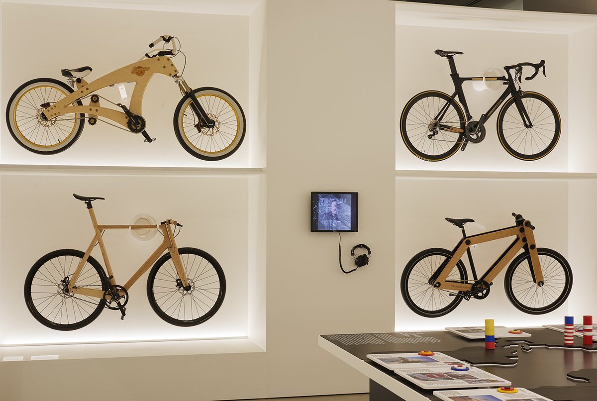 DesignMuseum's tweet image. Join the FREE #CycleRevolution Insights Tour today at 2 and 3pm. Find out more: bit.ly/1m9JxIw