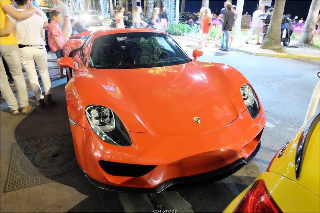 OnlyCarrera's tweet photo. #kenstoop #porsche #porsche918 #exocticcars #supercar #cannes #cotedazur https://t.co/wqZ9HewZjQ