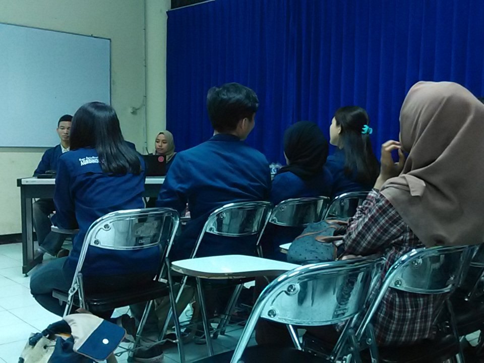 Demisioner...

"Ibarat penutupan tanah untuk benih baru yang akan tumbuh dan berkembang" (admin 2015)