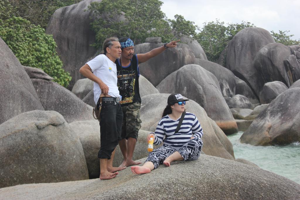 wan_aciu's tweet photo. Hatur Nuhun @kloppassband @Bunda_Kloppass. Tong kapoknya ka belitung... https://t.co/Kzk13u5p2U