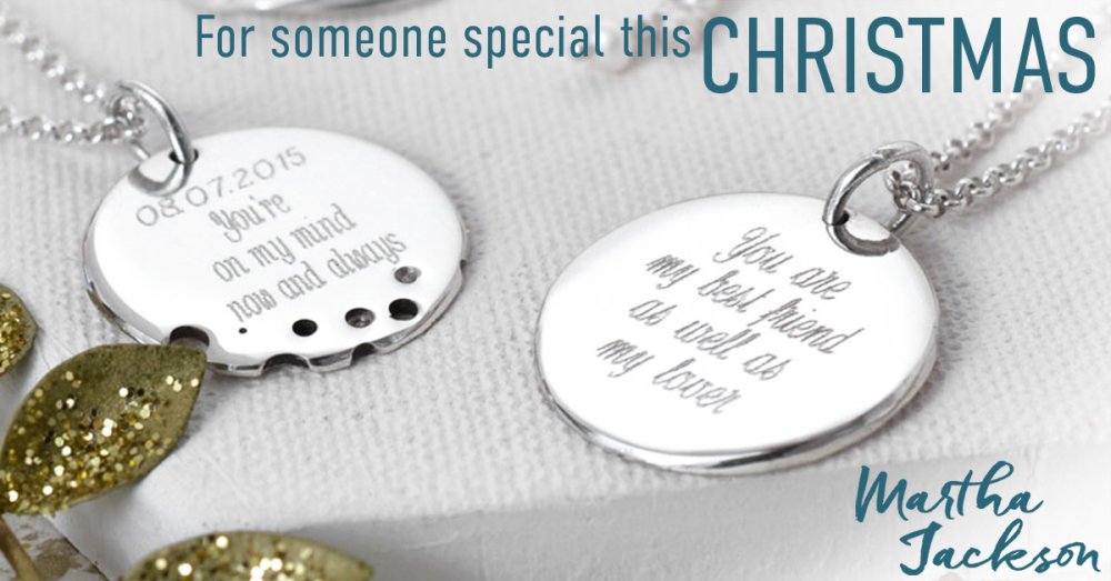 martha_jackson's tweet photo. For someone special this #Christmas Personalised engraving @Martha_Jackson https://t.co/TLrAEmBVmg https://t.co/R2Q6AtoZgC