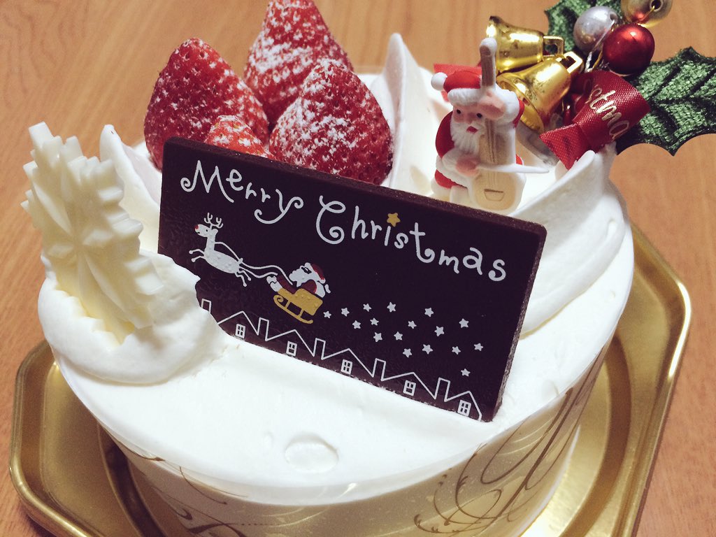 ট ইট র 大塚 愛 クリスマスイブイブケーキはサンタさんのウッドベースで Aio クリスマス イブイブ この時間の スイーツ 危険 T Co Ila4v55qsz
