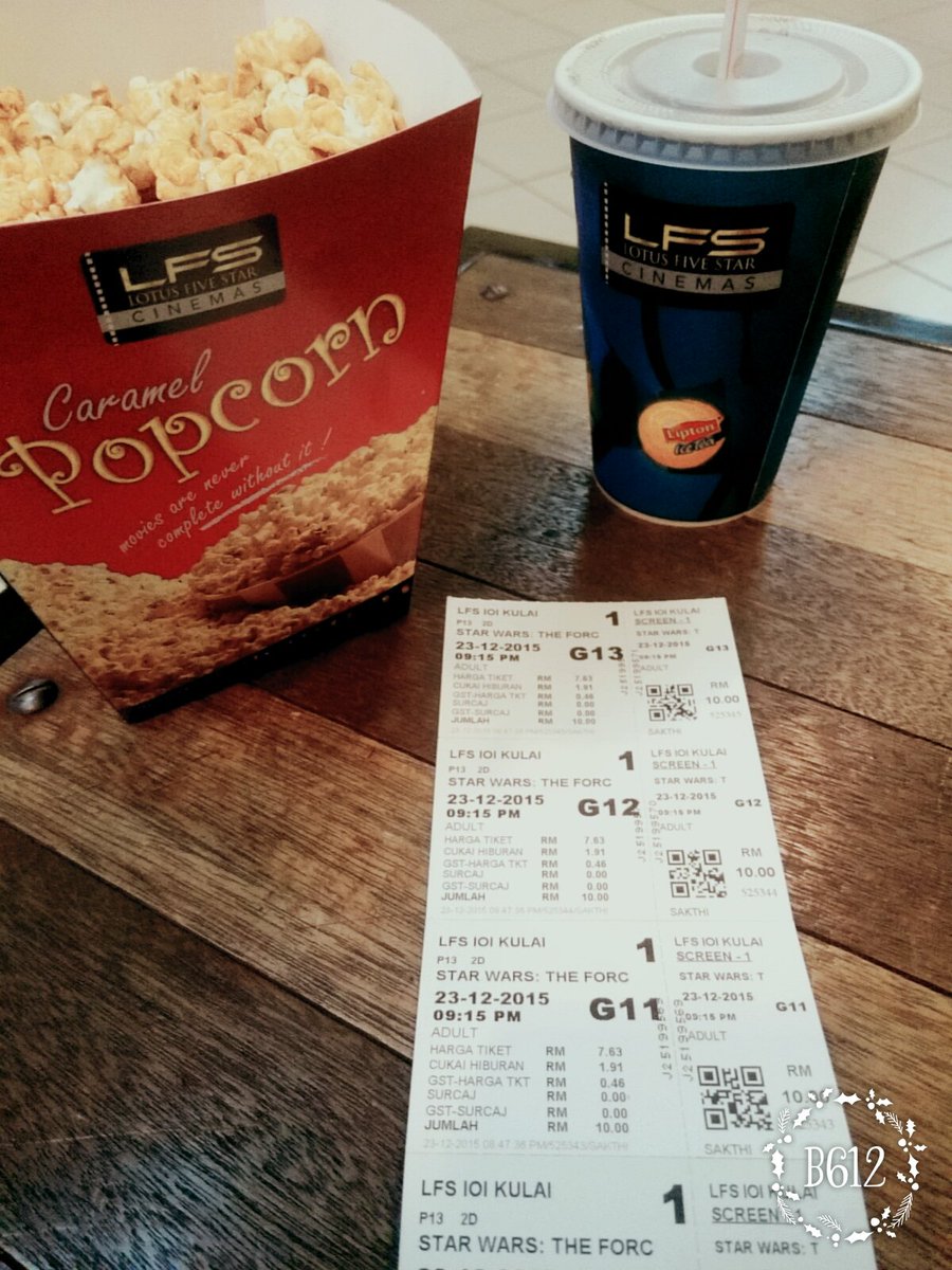 raffiqramlee2's tweet photo. #WayangTime #StarWars #AForceAwaken #LfsCinema https://t.co/9GEGJ49uZW
