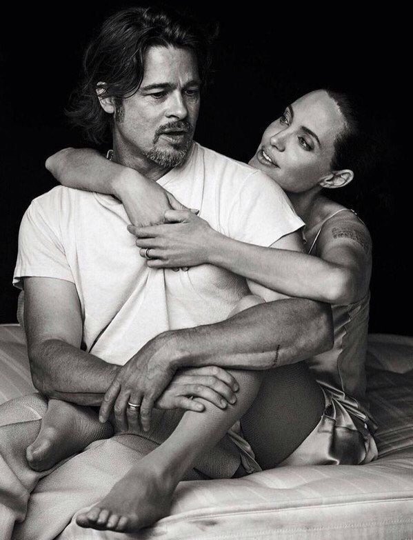 GuyCandy_'s tweet photo. Angelina Jolie and Brad Pitt are the ultimate relationship goals! https://t.co/ewrIFkaR7S