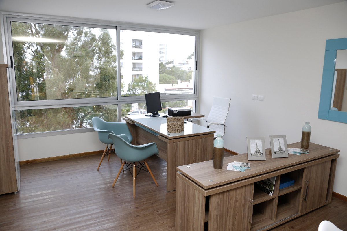 Office_punta's tweet photo. #officepunta, primer edificio corporativo de #Puntadeleste los invita a visitar el showroom https://t.co/vfwi2kLRX5