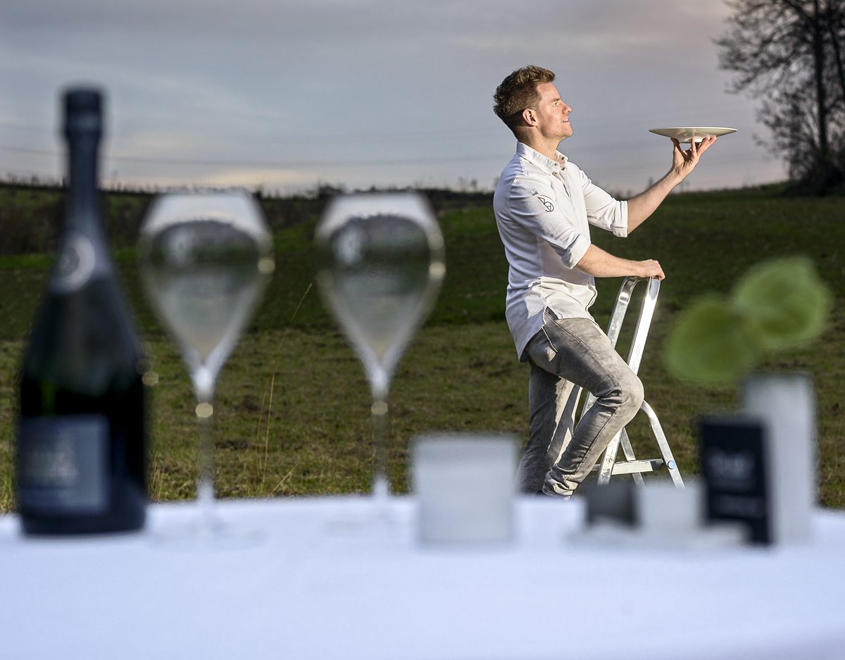 In de Kerstspecial van <a href="/delimburger/">De Limburger</a> morgen (24/12) o.m. de talenten  <a href="/AukjeDoornbos/">Aukje Doornbos</a> en <a href="/basvankranen/">bas van kranen</a>