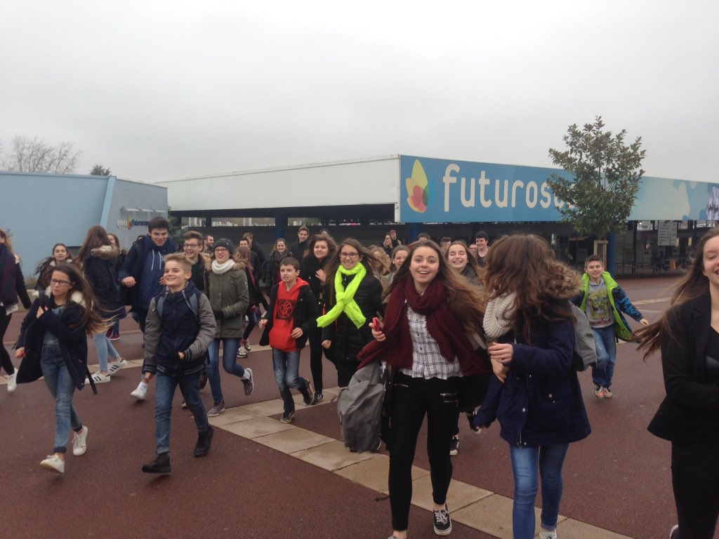 C'est cadeau.....#Futuroscope <a href="/LeoLagrange/">Fédération Léo Lagrange</a>