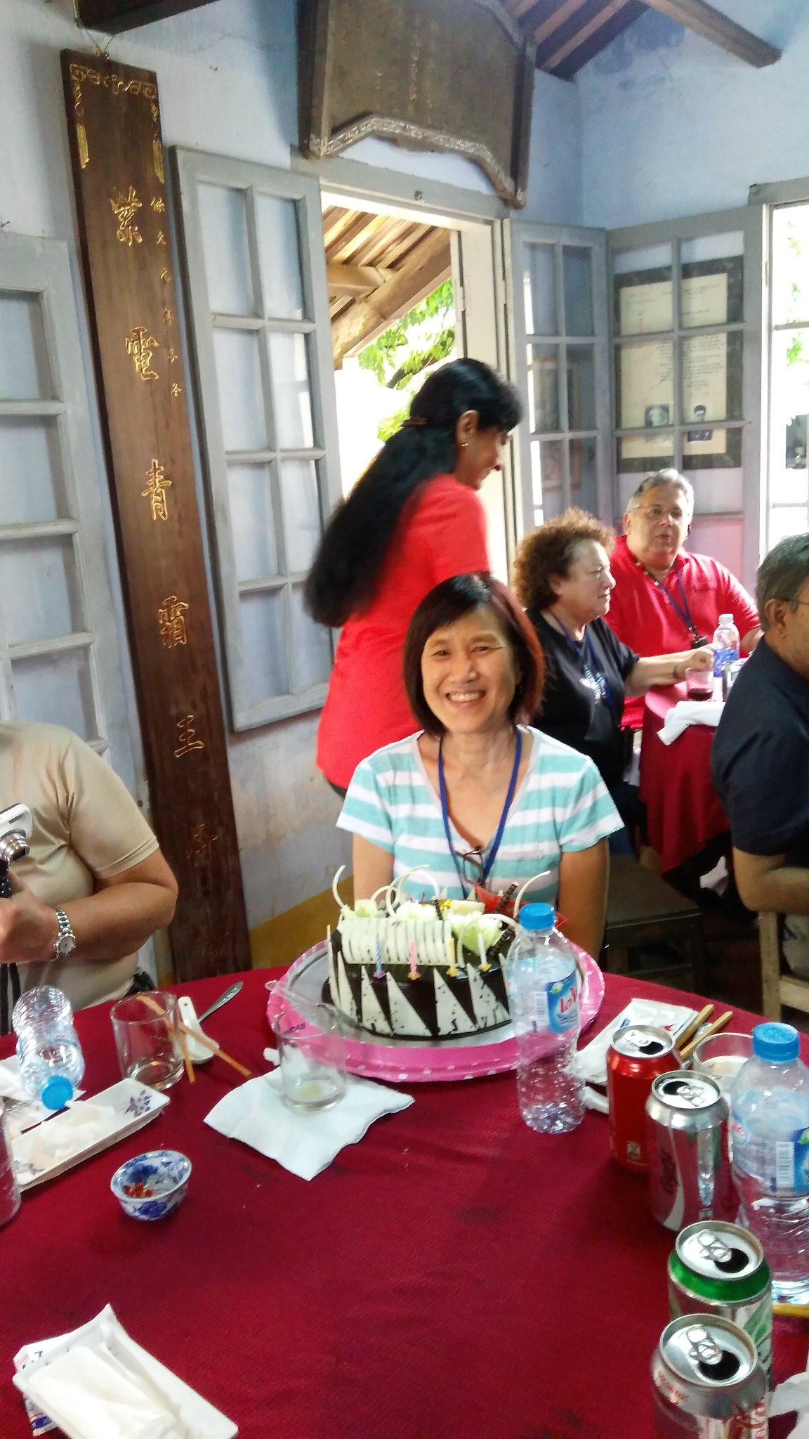 Happy birthday to Leslie Kubo@ Ngoc Son temple 