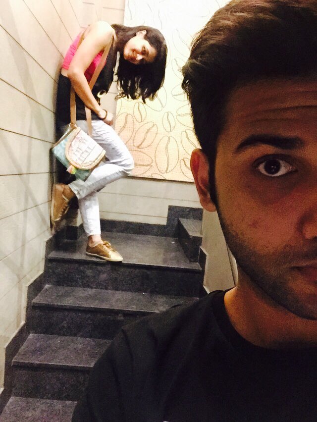 soniabalani9's tweet photo. A year went by..bt with some people it always remains the same..😊@Achherr1 https://t.co/ZeP1MVK0Wv
