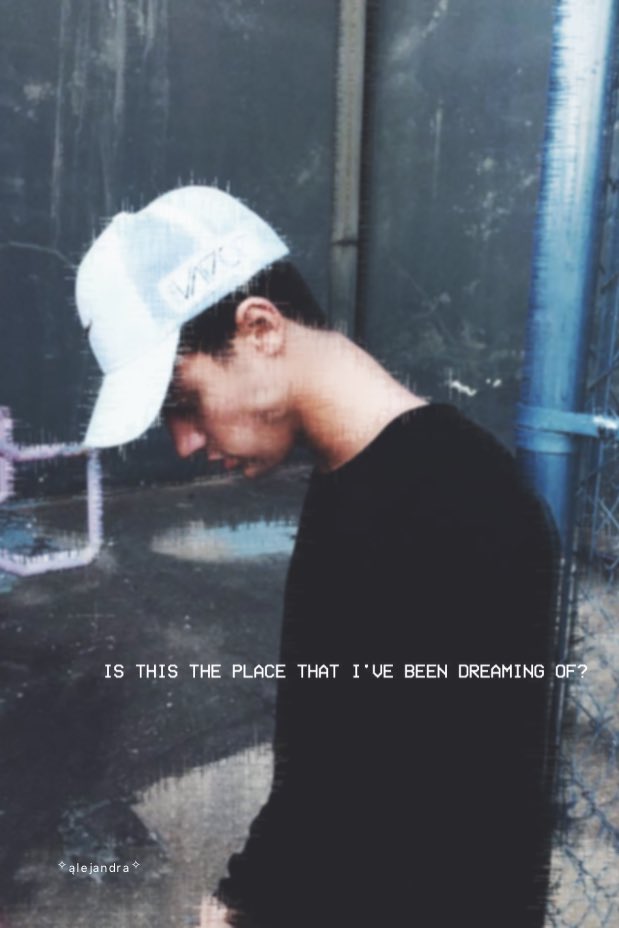 tiradoq's tweet photo. Lockscreen of @camerondallas 💦. https://t.co/UQRS9m4WRA