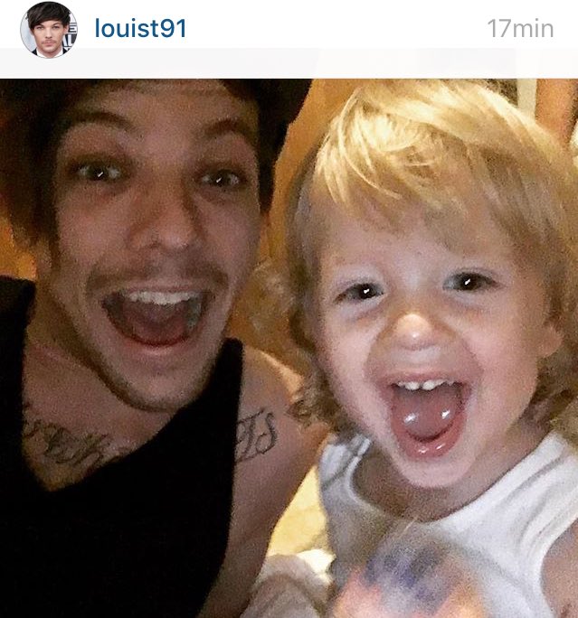 wallsltomlinson's tweet photo. LOUIS E ERNEST SOCORRO PARECE DOIS BEBÊS ESTAVA PREPARADA PARA TUDO MENOS PARA UM TIRO DESSES  #HappyBirthdayLouis https://t.co/NVwcO5gciz