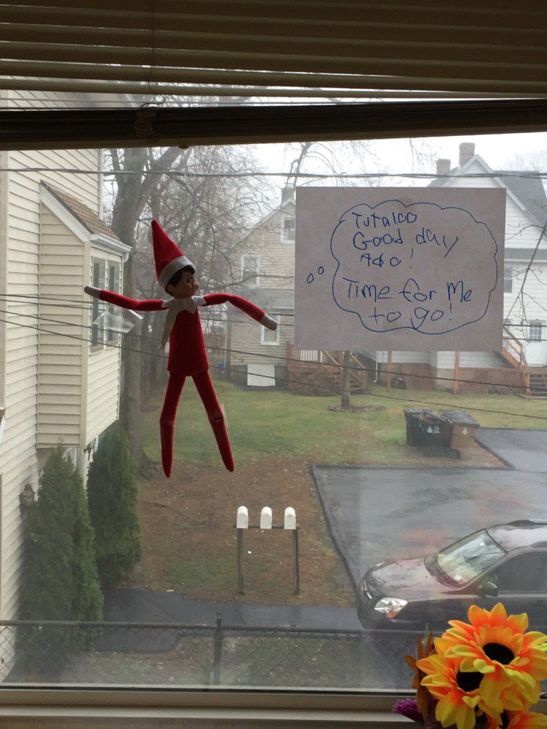 CurraMs's tweet photo. Today we say goodbye to Mike. We wrote him some amazing going away letters. https://t.co/0AgQtPHLz2