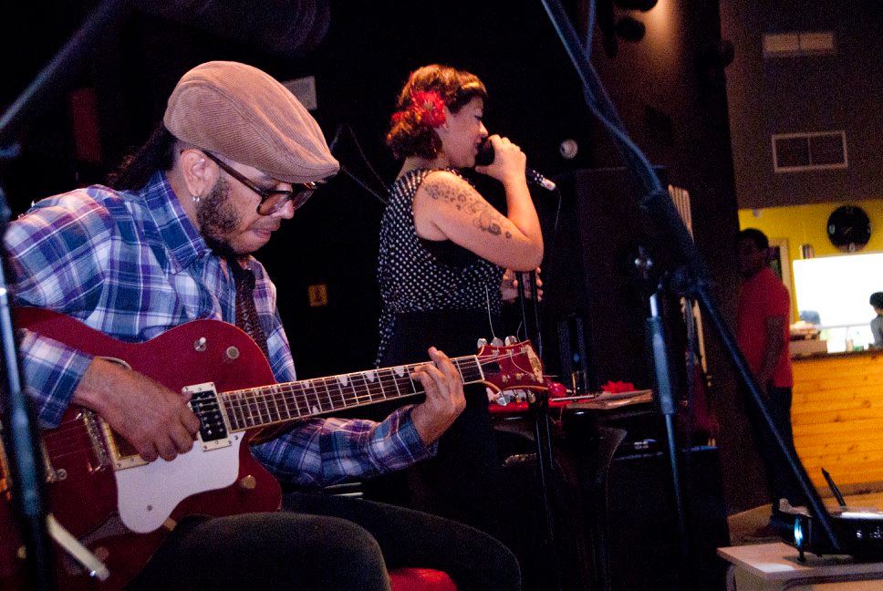 facebook.com/poesia.canelam…