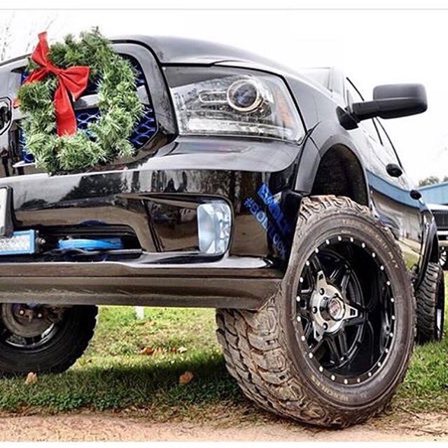 #Dodge #Ram #truck running #CenterLine LT2 for #Xmas