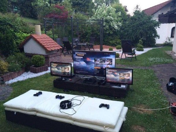 AHolstmark's tweet photo. @StrauberryJam #askstrubber is this goals ? https://t.co/T2jJLfFLU6