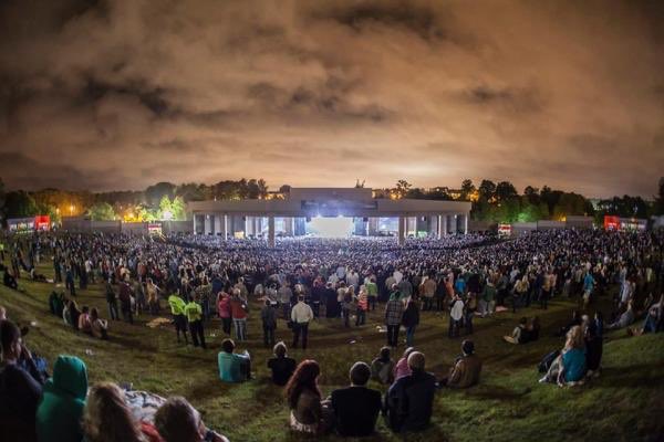 slfldate's tweet photo. Date: July 24th, 2016
Location: Atlanta, GA
Venue: Aaron's Amphitheater
#SLFLAtlanta #SLFLThankYouProject https://t.co/Zf7njU8WBl