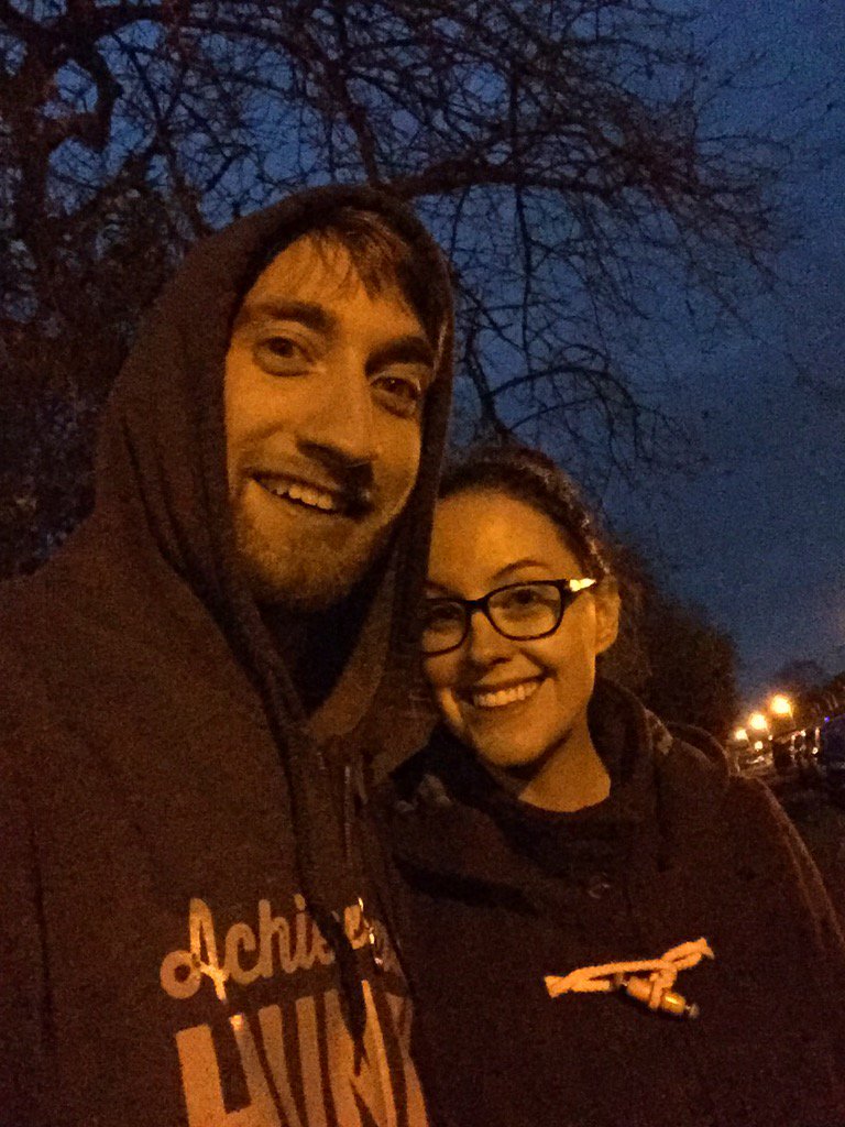 GavinFree's tweet photo. Post sunset at 4PM selfie. https://t.co/ZWwam0kVcA