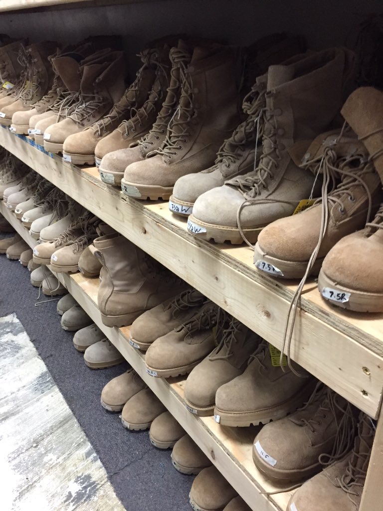 RacingReporter's tweet image. Chillin w the 82nd