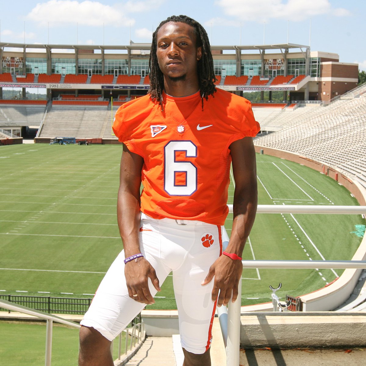ClemsonFB's tweet photo. #TBT - Former Tiger @Nukdabomb before his freshman year in 2010. Hopkins was named to the @NFL Pro Bowl this week. https://t.co/baWWTGs880