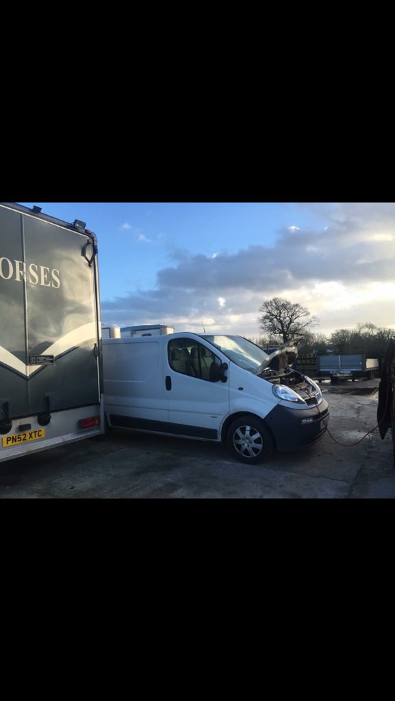 EngineCarbon's tweet image. Second stop of the day in preston with the vivaro van then next up in Manchester Audi A3 sport back 🚙💨🏁