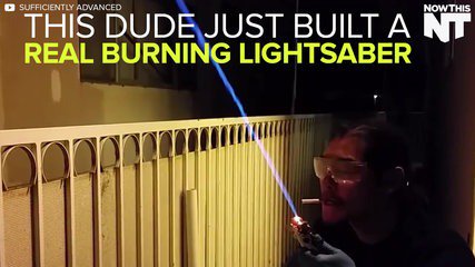 Dailymotion's tweet photo. This man created a real #lighstaber and you totally shouldn't try this at home https://t.co/4YFHGapZS2 https://t.co/SdGsCAYQfM