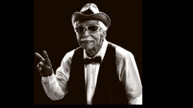 telediariomty's tweet image. #ÚltimoMomento Fallece Don Andrés, personaje en el programa #Acábatelo

Los detalles ➡ bit.ly/1U4WT3U