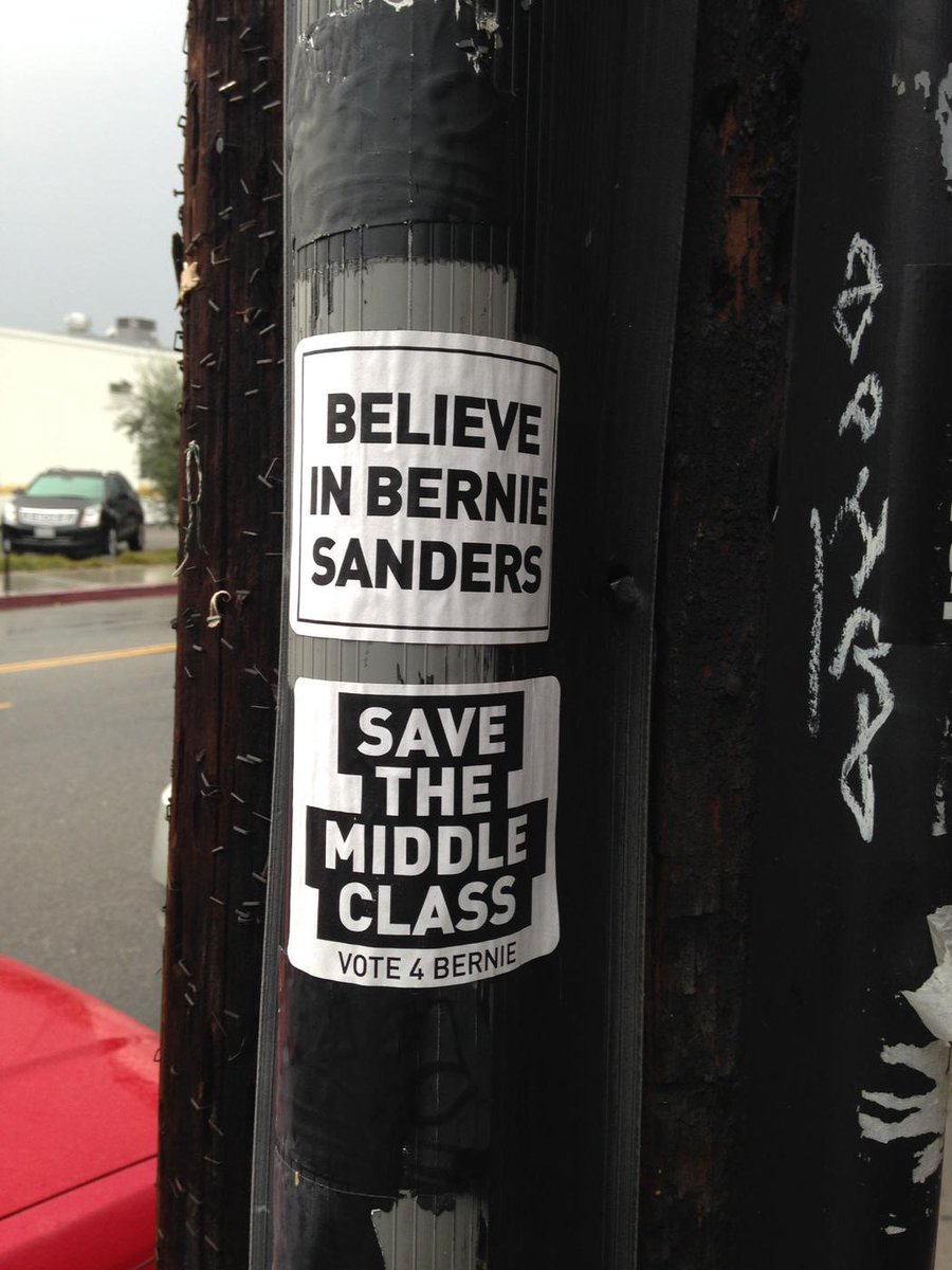 fab_ochoa's tweet photo. This guy is everywhere even #sunsetjunction #feelthebern https://t.co/Ei0EpI6b6x