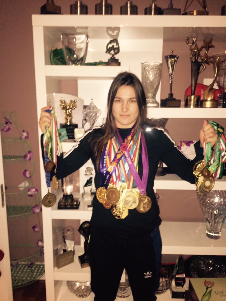 KatieTaylor's tweet photo. @mickconlan11 no thanks Mick, I have my own little haul here! #MerryChristmas https://t.co/sj163w5NlZ