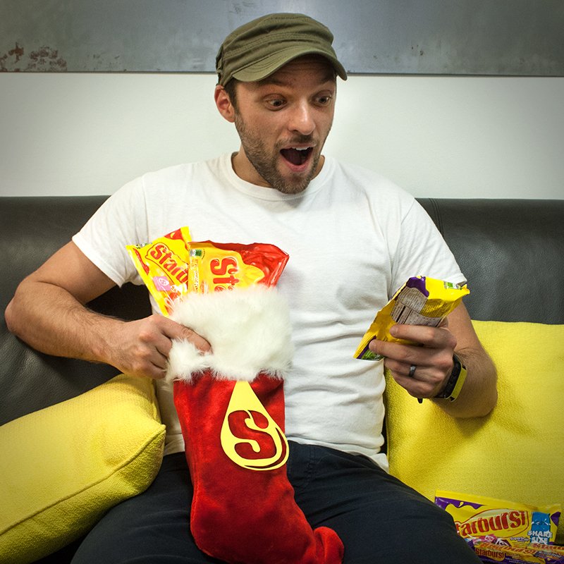 Starburst's tweet photo. When Starburst meets stockings, holiday magic happens. https://t.co/9tEys79IOB