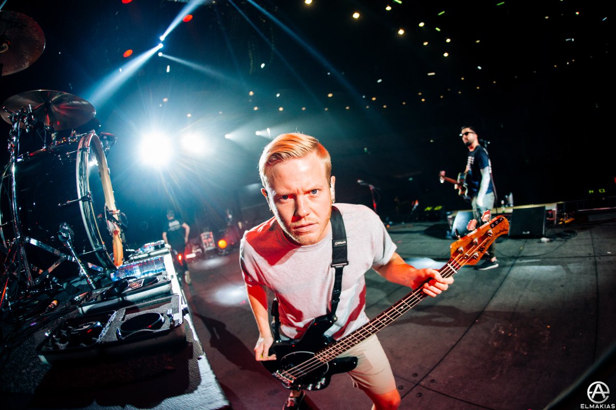 adtr's tweet image. Check fb.com/adtr for a gallery of photos from our time in Sydney on the Big Ass Tour! 📷:@elmakias