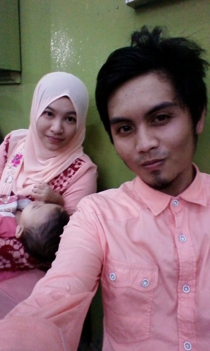 ZharifL's tweet photo. »with my sister https://t.co/BJSAji4GR8