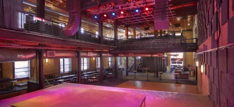 DaR5Jive's tweet photo. r5 venue transformation : minnesota https://t.co/ozvwOglCxf