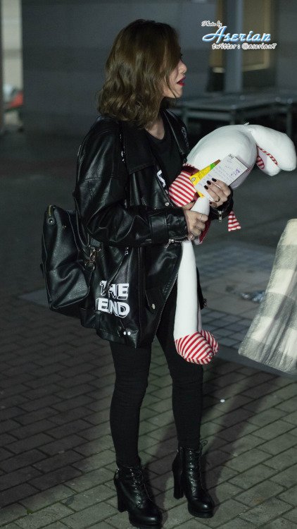 LET5TAR's tweet photo. 151128 #Yezi #fantaken https://t.co/c8KYT9mEqp