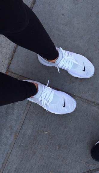 Friingues's tweet photo. Nike Presto https://t.co/kKGG9o3WhY