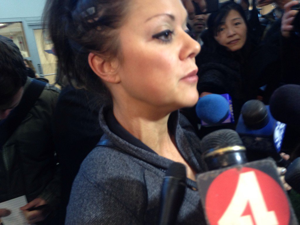 KRON4WTran's tweet photo. Update-passenger on Southwest Airlines plane that made emer. Landing Oakland-Ashely Stasio, not Estasio @kron4news https://t.co/DZxrhFxncC