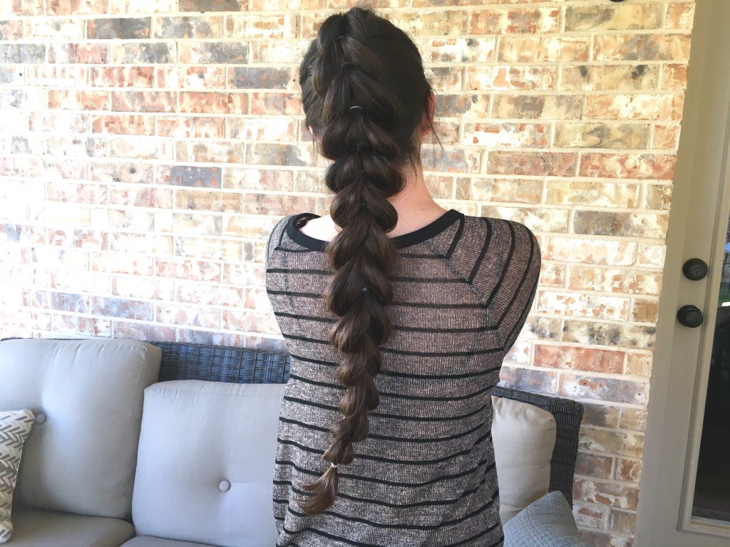 mccranston's tweet photo. Pull Through Braid Tutorial https://t.co/rXWChD1sVq https://t.co/heizFcP5oJ