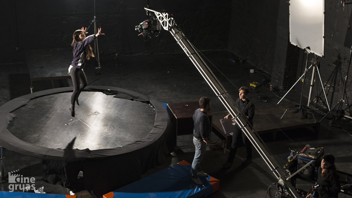 CineGruas's tweet photo. Videoclip "Geometría Coaxial" @odioparis producida por @blatstudiosbcn. #crane #djironin #remotehead #sonyfs7 https://t.co/PT9amXm8LV