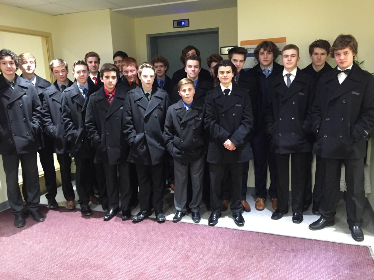 STJHitmenU15's tweet photo. @STJBantamHitmen visit 'The Gathering Place'.  Giving back during the holiday season. https://t.co/hcofajW0HY