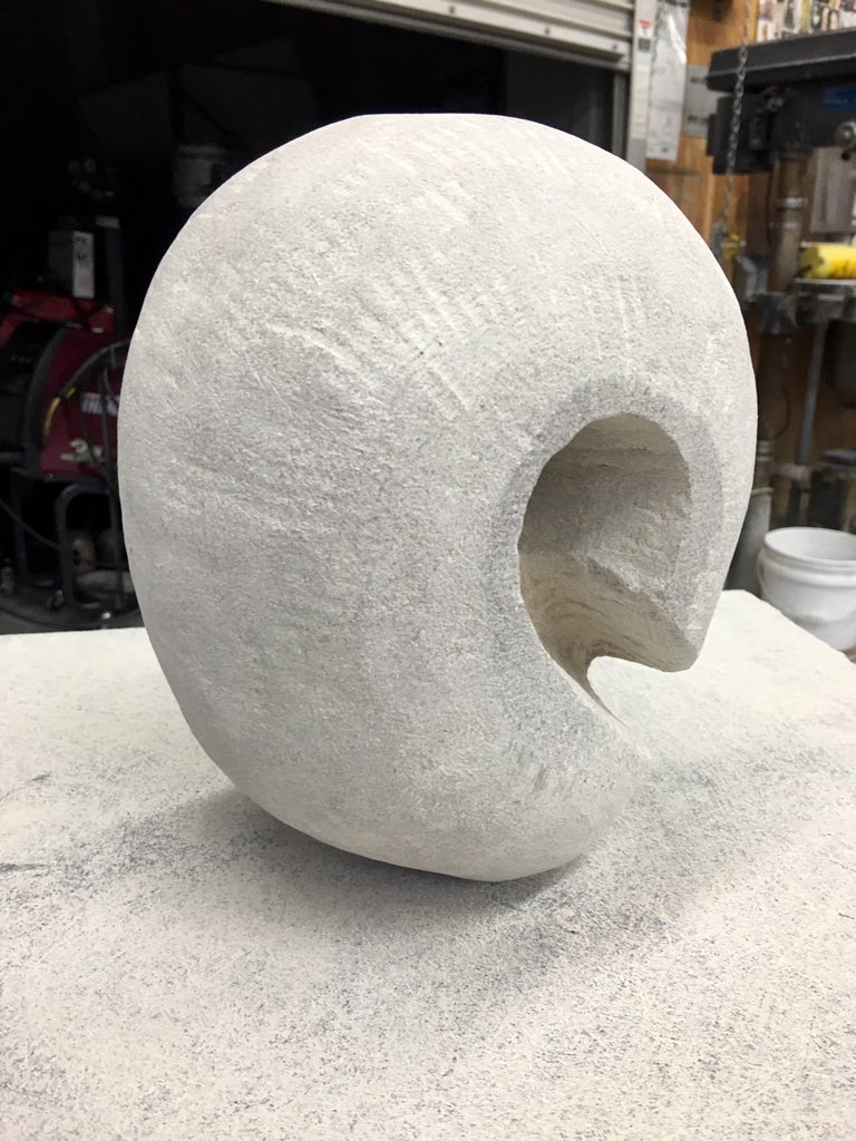 Elegantdoubt's tweet photo. A work in progress.  Last day in the studio for 2015. https://t.co/VLk26Ivmo4