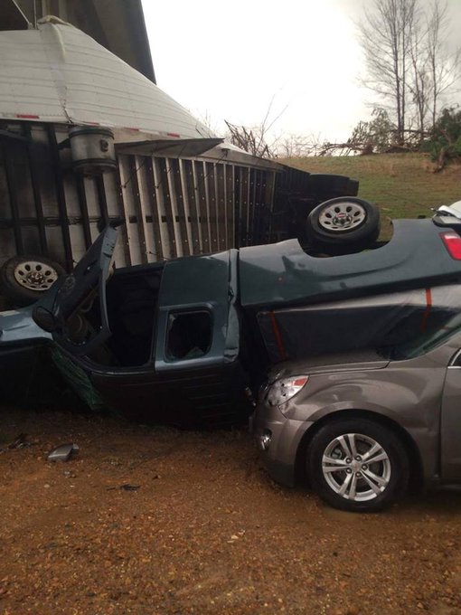 View image on Twitter