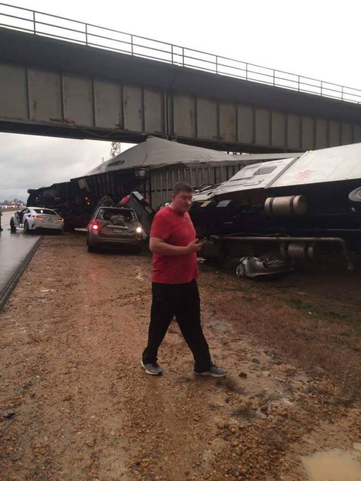 View image on Twitter