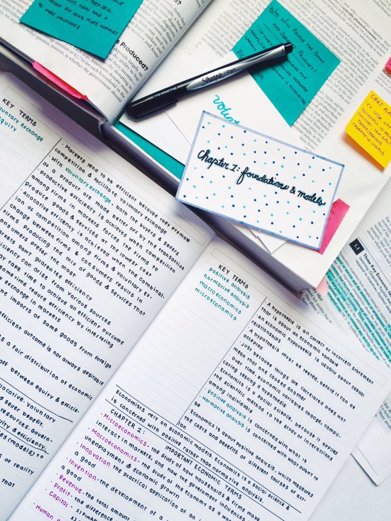 jwzayn's tweet photo. these almost motivate me to study lol https://t.co/jzj9dO8JE4