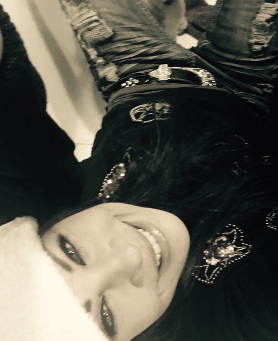 I would do anything.... Kenny Loggins https://t.co/7ACQ4H1Fes