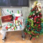 大学行ったらXmasプレゼントあった↑↑からの→近づいてテンションガタ落ちw